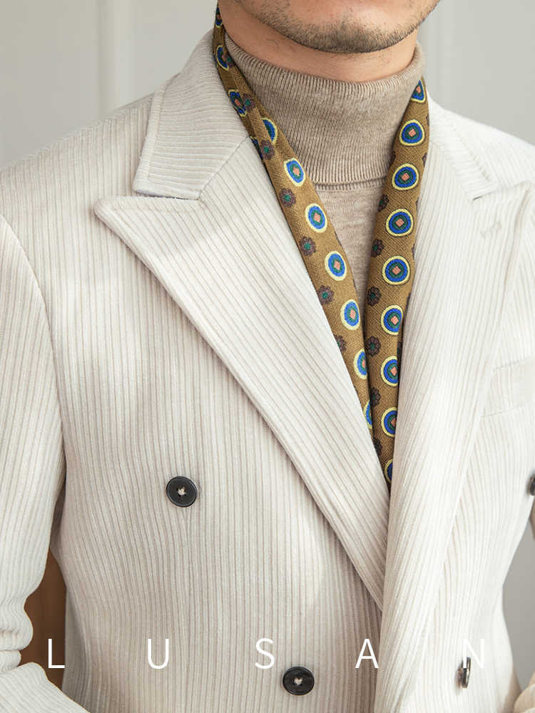 Men’s Stylish Double-Breasted Light Luxury Suit