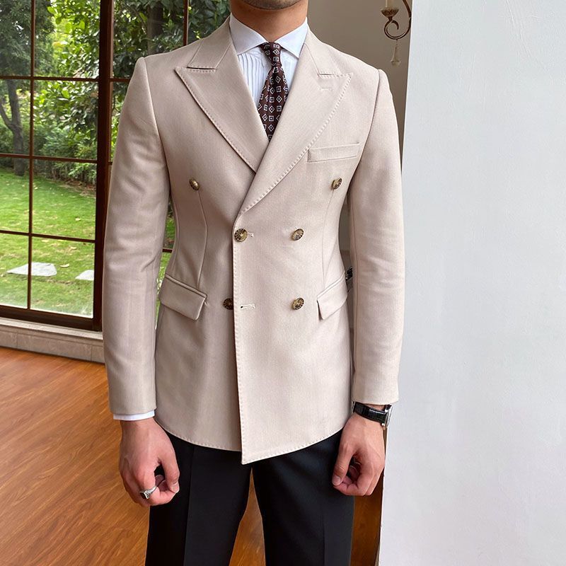 Men’s Fashionable Double-Breasted Suit