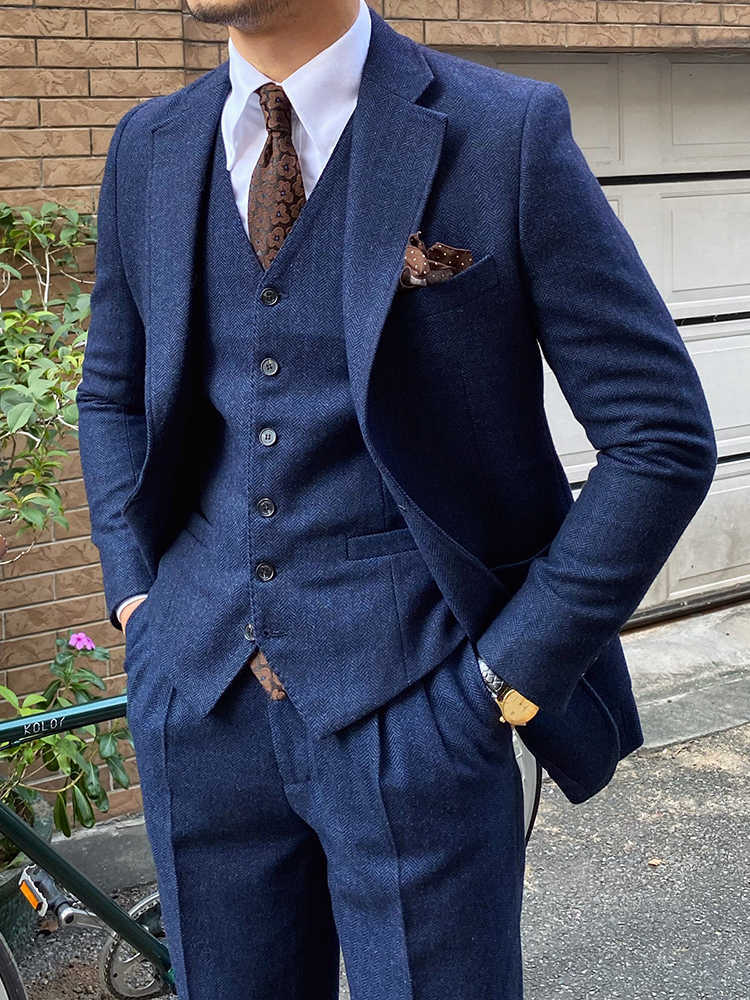 Men’s Retro Herringbone Wool Suit