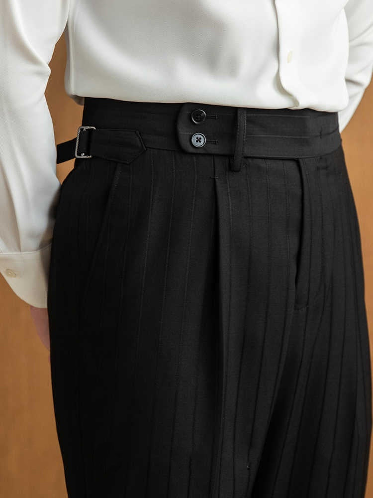 Men’s Handsome Black Striped Double-Breasted Suit