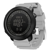 NORTH EDGE Men’s 50M Waterproof Military Watch