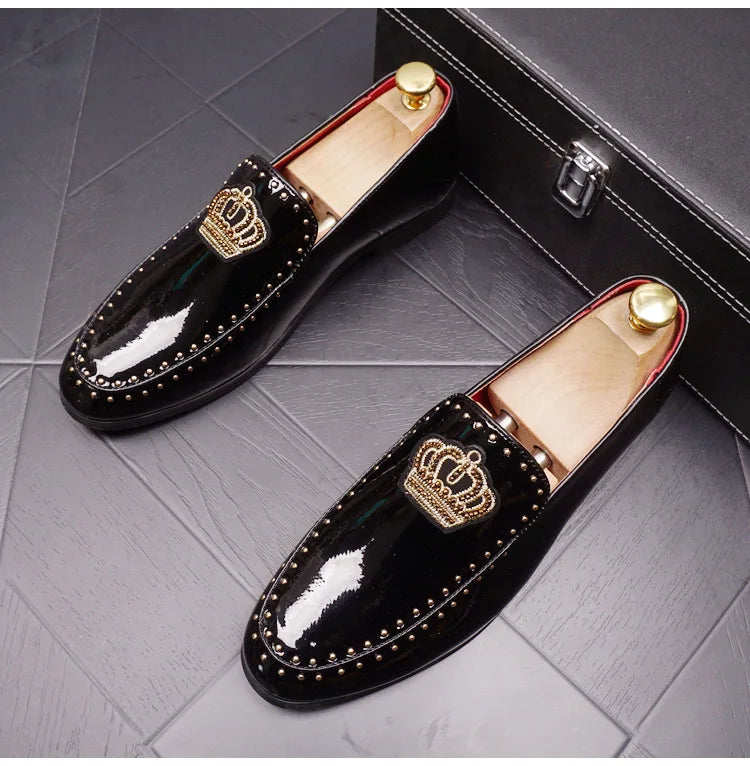 Men’s Stylish Crown Embroidered Patent Leather Shoes