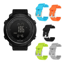 NORTH EDGE Men’s 50M Waterproof Military Watch