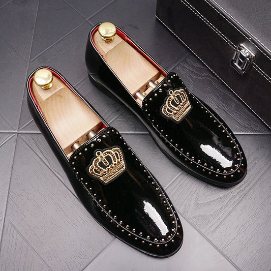 Men’s Stylish Crown Embroidered Patent Leather Shoes