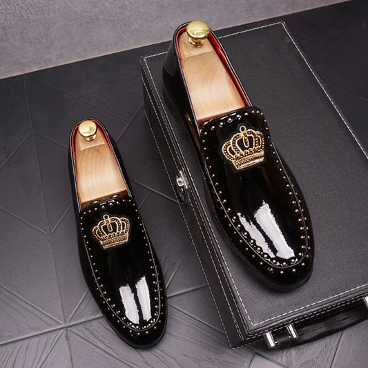 Men’s Stylish Crown Embroidered Patent Leather Shoes