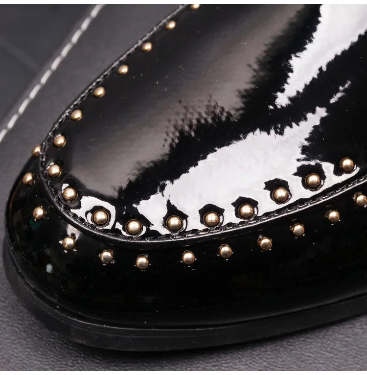 Men’s Stylish Crown Embroidered Patent Leather Shoes