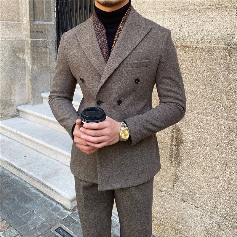 Men’s Classic Houndstooth Double-Breasted Suit