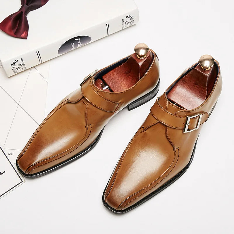 Men’s Classic Buckle Leather Derby Shoes