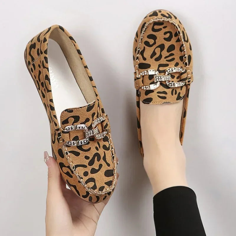 Women’s Leopard Print Leather Shoes