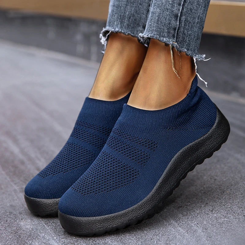 Lightweight Soft Sneakers For Women