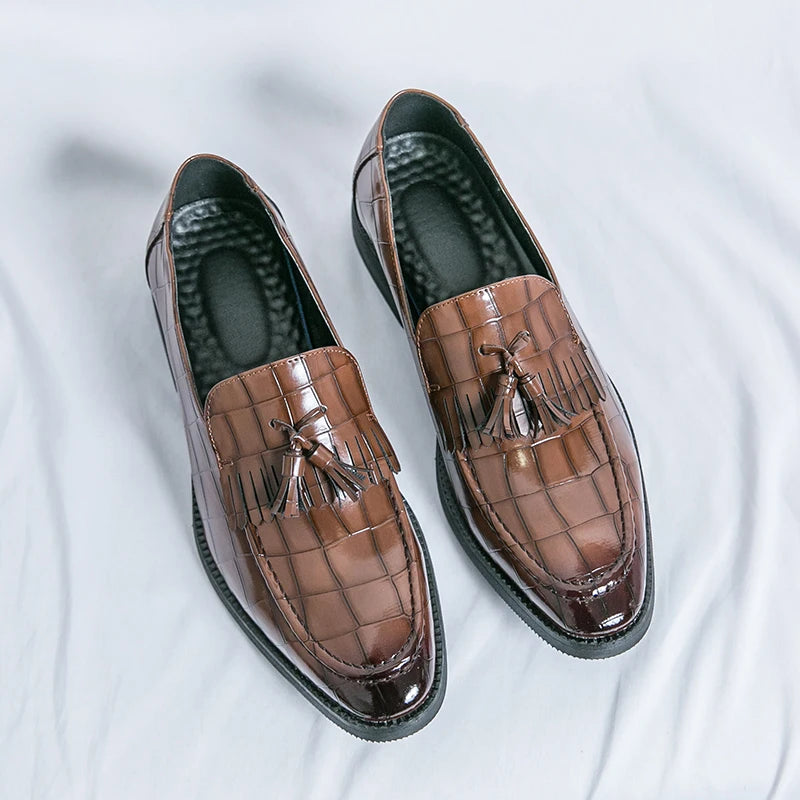 Men’s Flexible Casual Loafers for Office