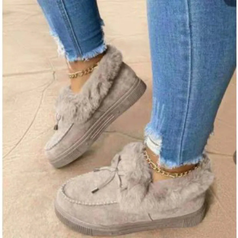 Women’s Solid Color Furry Winter Boots