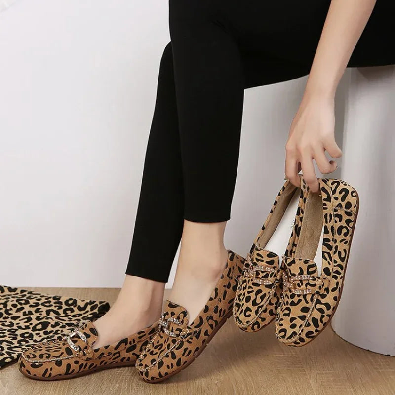 Women’s Leopard Print Leather Shoes