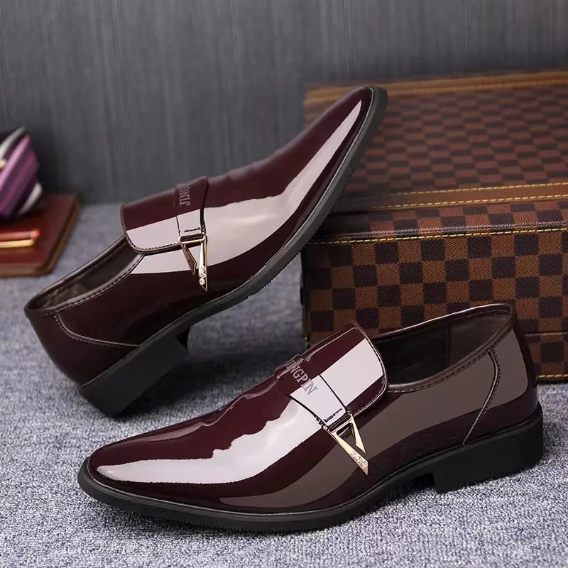Men’s Korean Edition Pointed Toe Dress Shoes