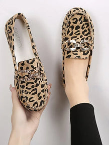 Women’s Leopard Print Leather Shoes