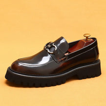 Men’s British Style Glossy Leather Shoes