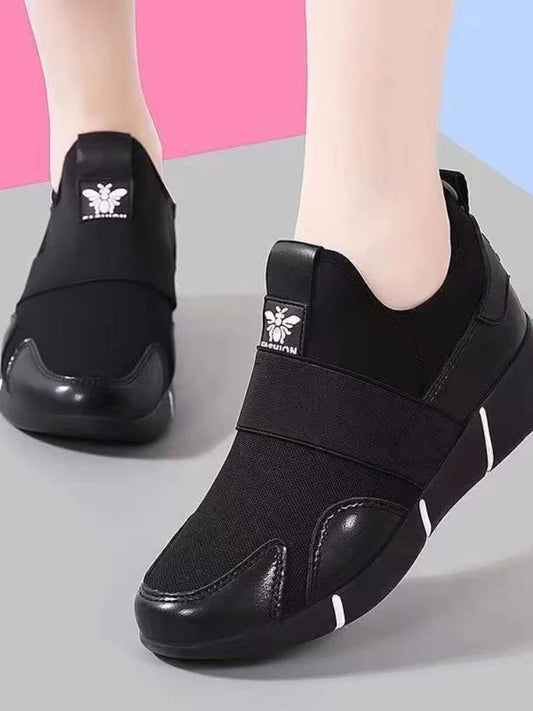 Women’s Black Running Shoes