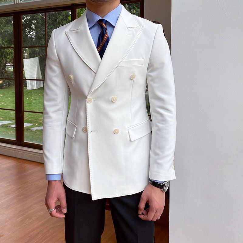 Men’s Fashionable Double-Breasted Suit